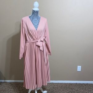 Rose Long Sleeve Pleated Midi Dress
